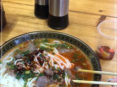 -肇兴特色牛肉粉