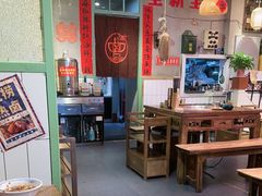 -巴卤社老火锅(财富店)