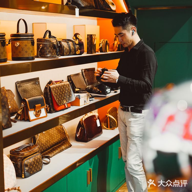 三亚旅行|岛上优奢,超好逛的奢侈品中古店