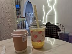 -有猫主题·治愈系猫咖(曾厝垵店)