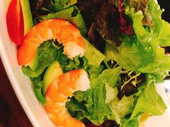 牛油果鲜虾沙拉-UPPER KITCHEN(延安路店)