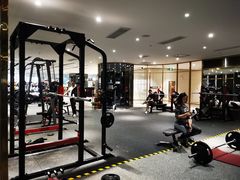 -银吉姆健身(恒隆馆)