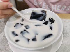-水牛奶皇后糖水铺