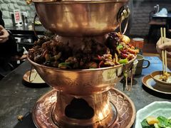 铜锅牛蛙-巴四老城区炭火蛙锅(张江店)