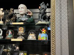 -九又四分之三站台哈利波特商店