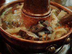 -岳记兴隆·青城腊排铜火锅(融创店)