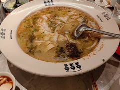 -渔语鱼新川菜Bistro(万象天地店)