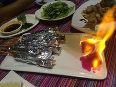 -香巴拉云南餐厅(华莱坞店)