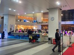 -冰纷万象滑冰场(深圳万象城店)