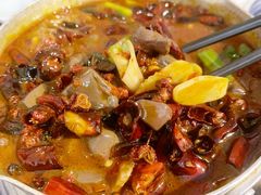 -包整·丝娃娃(一览甲秀楼风景店)