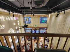 -天成·潮州牛肉脆肉鱼生蚝自助火锅
