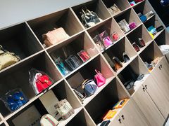 -万物奢潮中古奢侈品(青岛店)