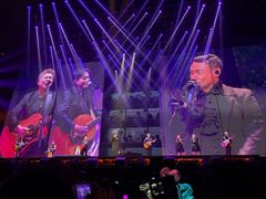 -东方体育中心(地铁站)