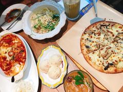 -玛格萝妮比萨屋(四平店)