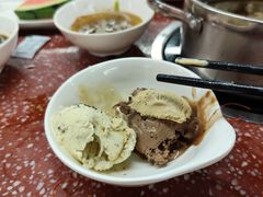 -四囍码头海鲜烧烤自助火锅(外滩南京东路悦荟广场店)