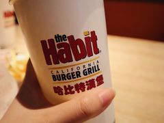 自助饮料-The Habit Burger Grill 哈比特汉堡(复兴soho店)