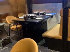-钱小奴海鲜自助黑金店(杭州滨江龙湖店)
