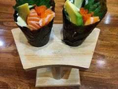 三文鱼手卷-尺山寸水日料(马桥满天星店)