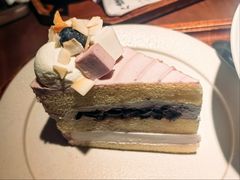 芋泥椰子蓝莓蛋糕-RUXU入续糖水铺与包(卓悦中心店)