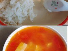 -爱的果实月嫂育婴师(世纪东方店)