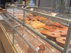 -好利来(八角店)
