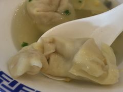 -笑来喜馄饨小笼工坊店(湖滨街店)