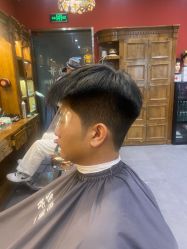 点击看大图 -贝勒爷专业男发