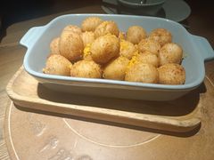 -蜜桃餐厅·伴山(湖滨商业街店)