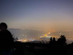 -鬼笑石后山停车场