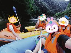 -安吉龙王山峡谷漂流