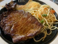 -豪客来牛排(人民东路店)
