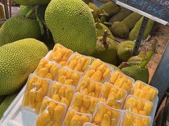 -曼阁市场水果批发市场