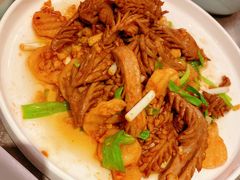 爆炒腰花-闫府私房菜·百年鲁菜(恒隆店)