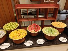-亚龙湾希尔顿自助餐厅·海鲜·烧烤·沙滩BBQ·现场乐队