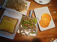 -喝丢一只鞋海鲜烧烤·海肠捞饭(文体街店)