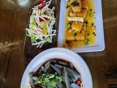 -隔壁老王·家常云南菜(花巷店)