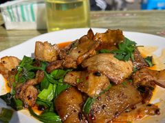 绍皮回锅肉-柏合黄记豆腐皮饭店
