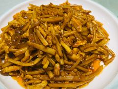 -大胡同天津菜·海肠捞饭·津门皮皮虾锅贴一绝(西姜井店)