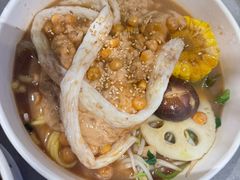 -W COLLECTIVE  DESSERT SHOP