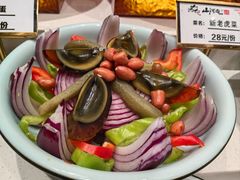 -山河屯铁锅炖· 东北菜·特色鲜鹅锅(开发区一店)