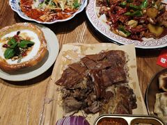 -清真·双公羊·馕坑烤全羊(奥体店)