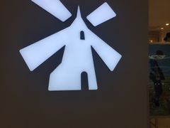 -hotwind热风(民盈山国贸店)