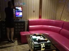 -音乐在线KTV(万泰汇购物中心店)