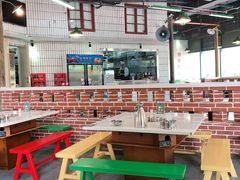 大堂-憨铁匠老火锅(龙岗万科里店)