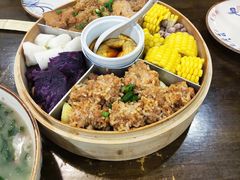 -黄桷树曹家私房菜(江与城店)