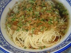 开洋葱油拌面02-裕兴记·三虾面(西北街总店)