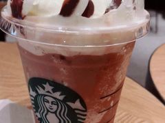 政榛果拿铁星冰乐-星巴克(深圳布吉万象汇4F店)