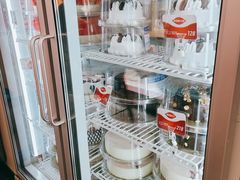 -DQ·蛋糕·冰淇淋(大宁国际商业广场店)
