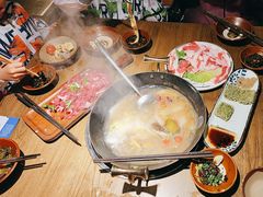 -贵厨酸汤牛肉(小十字店)