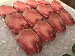-余欢领鲜火锅(新街口店)